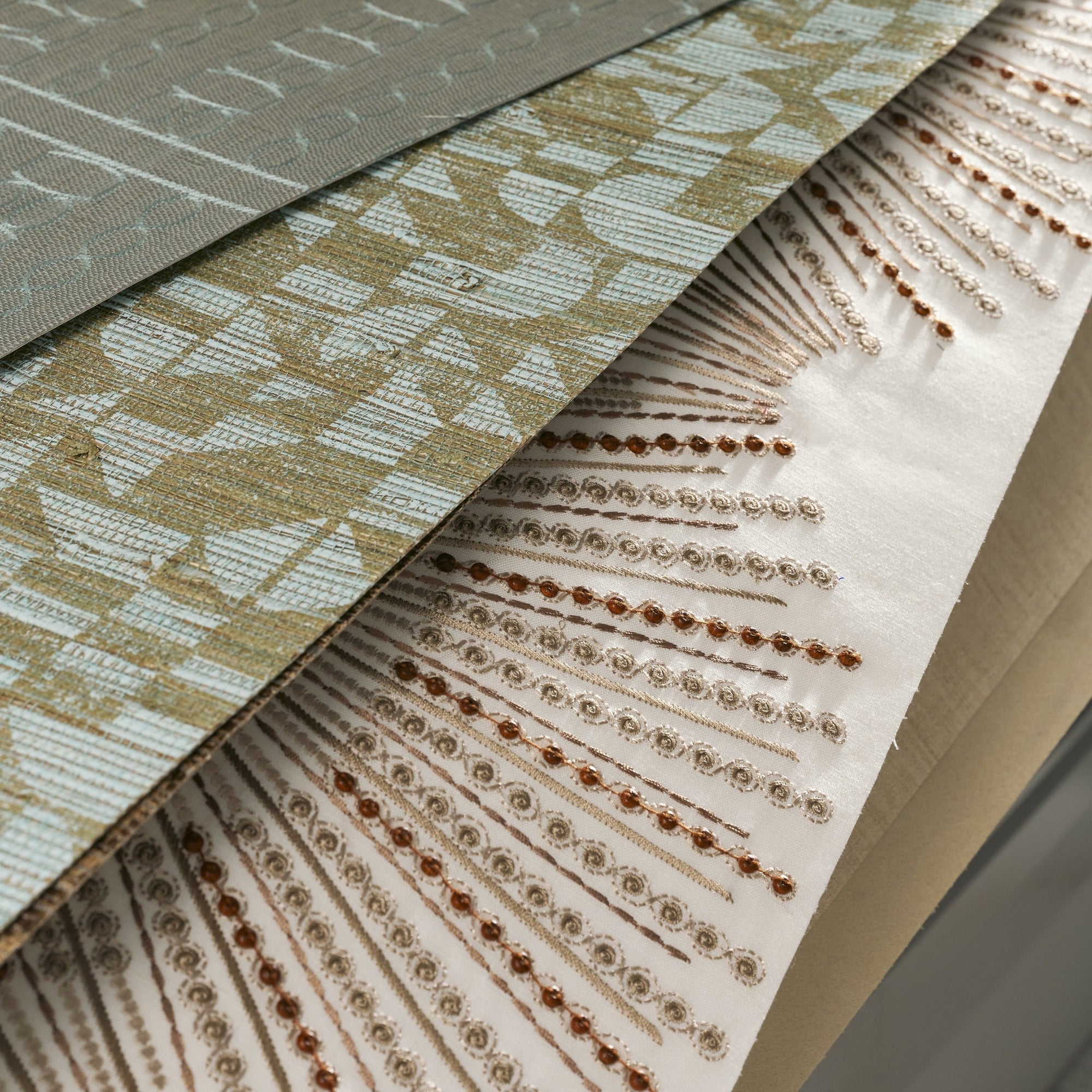 Veelgemaakte fouten bij behangen (en hoe je ze voorkomt)