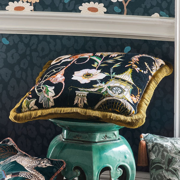 Euphoria Velvet Kussen-Kussen-Romo-Selected Interiors