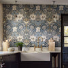 Honeysuckle and Tulip wallpaper van Morris & Co
