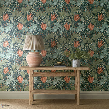 Lent Lily behang in Indigo/Madder van Morris & Co