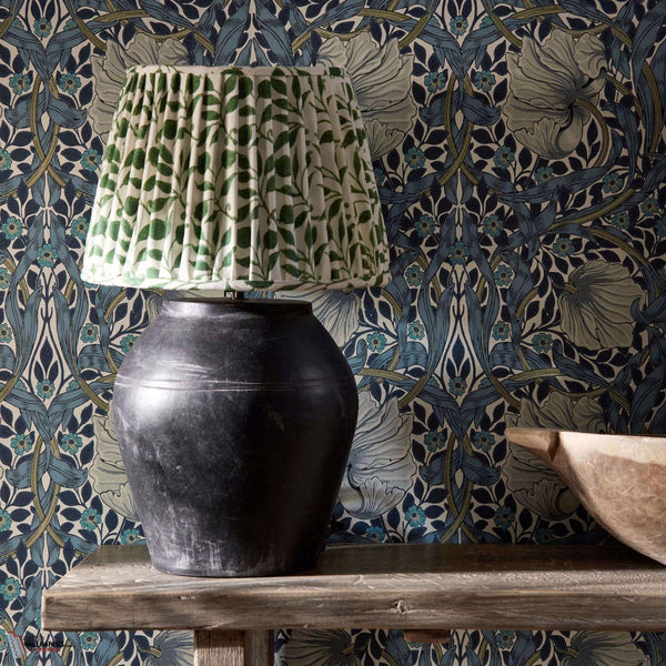 Pimpernel wallpaper van Morris & Co