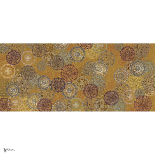 The Rhythm wallpaper in Yellow van Daisy James — volledig ontwerp