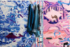 The Pink Delft wallpaper in Blue and White van Daisy James — interieur