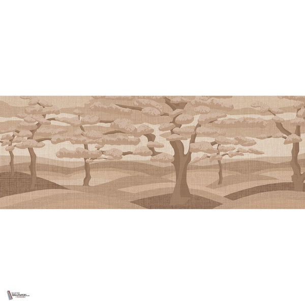 The Ilex wallpaper in Terra van Daisy James — volledig ontwerp