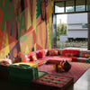 The Streetview Tapete in Multicolour van Daisy James — interieur