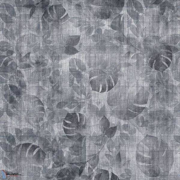 Transition Tropic wallpaper in Ice Blue van Texam