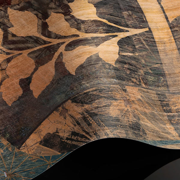 Cashmere wallpaper Premium Silk Gold wallpaper in T11004 by Tuskara