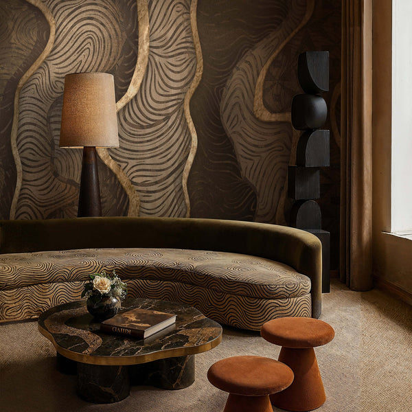 Elara behang in T11043 van Tuskara — interieur