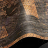 Wakanda behang Premium Silk Gold behang in T11023 van Tuskara