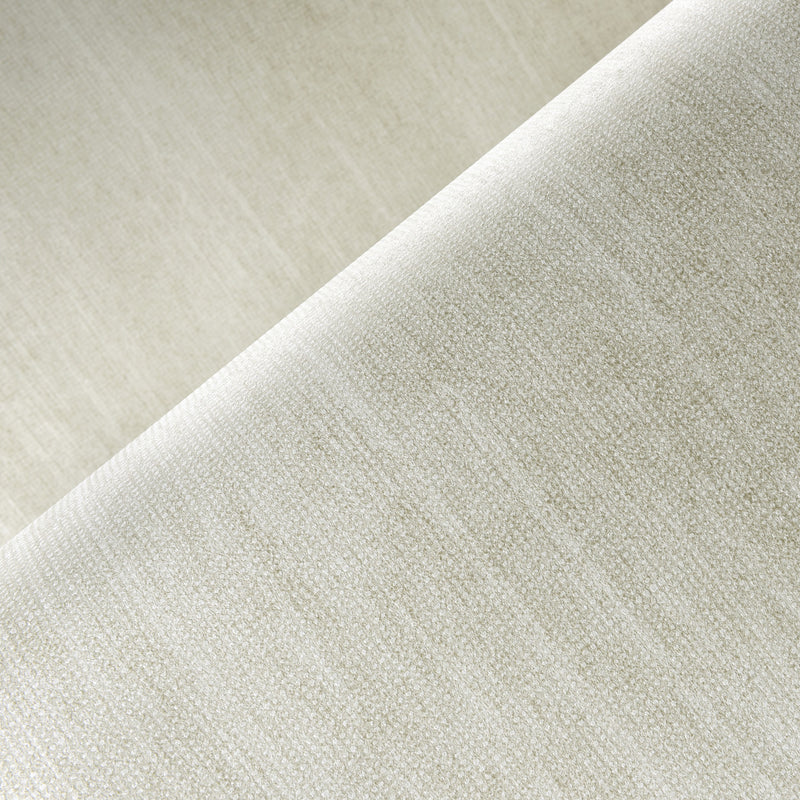 Installing non-woven wallpaper – Pasting the wall
