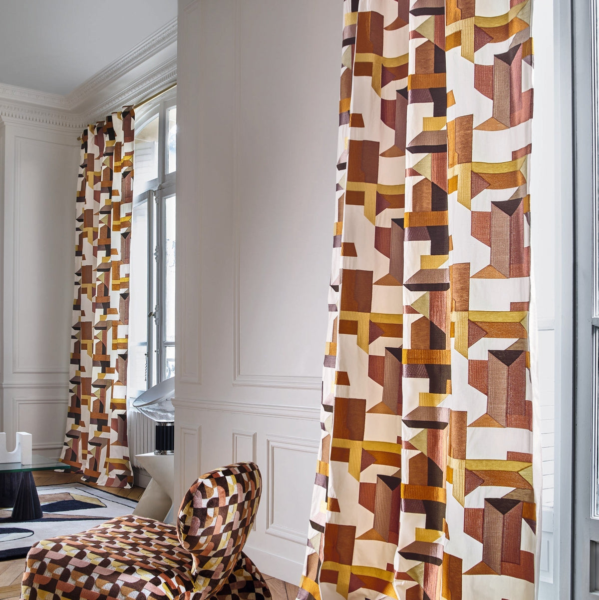 POLYCHROMIE fabriccollectie by Casamance — geometrische kracht and kleurrijke finesse