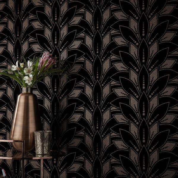 Astoria Tapete in Jet von 1838 wallcoverings — Interieur