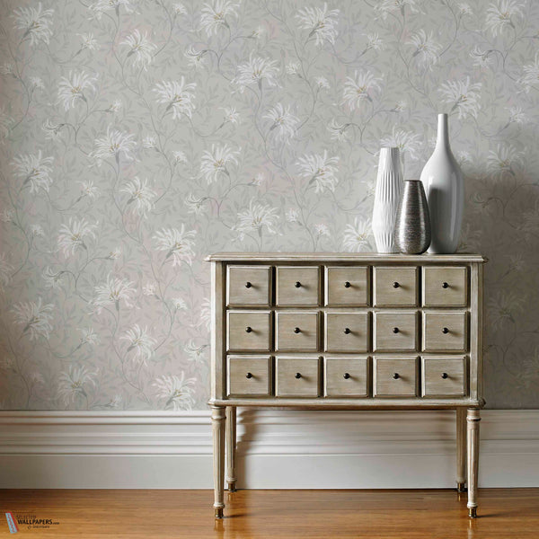 Fairhaven behang in Grey van 1838 wallcoverings — interieur