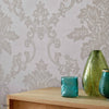 Hampton behang in Ivory van 1838 wallcoverings — interieur