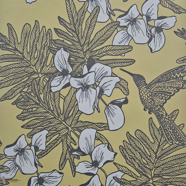 Hummingbird behang in Mustard van 1838 wallcoverings