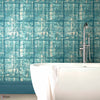Patina behang in Seafoam van 1838 wallcoverings — interieur