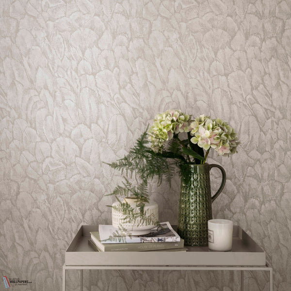 Tranquil behang in Pearl van 1838 wallcoverings — interieur