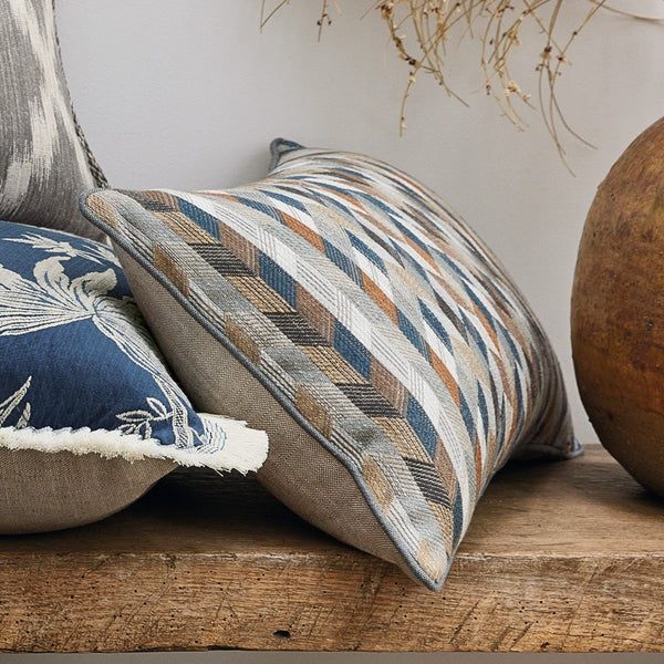 Etto Kussen-Kussen-Romo-Selected Interiors