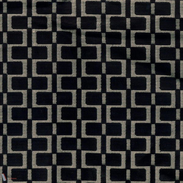 Analogie stof-Casamance-Noir-Meter (M1)-Selected Wallpapers-Interiors