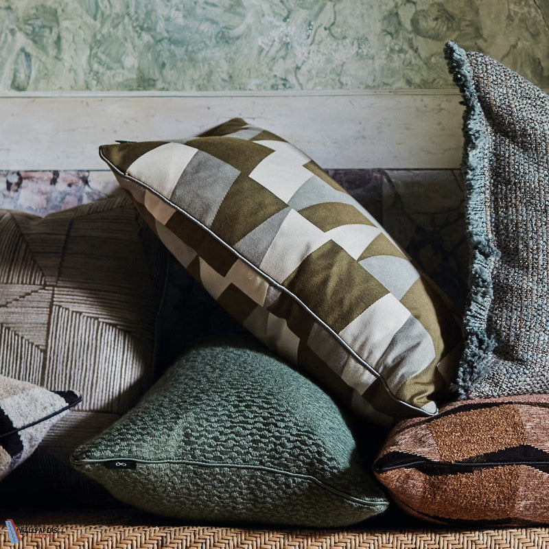 Arku Kissen-Black Edition-Selected Interiors