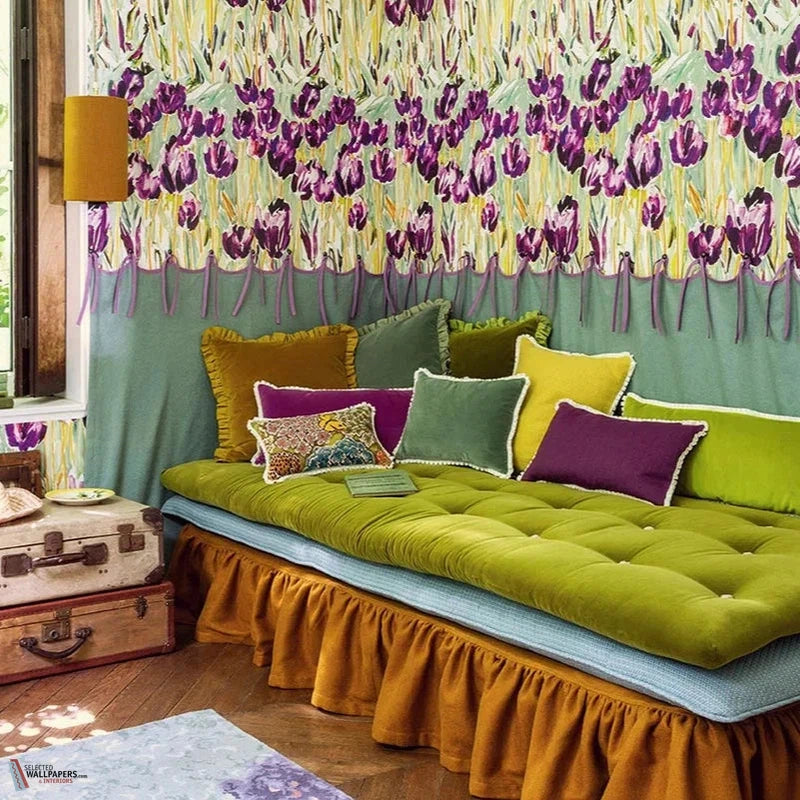 Black Tulips Papel Pintado-Pierre Frey-Selected-Wallpapers-Interiors
