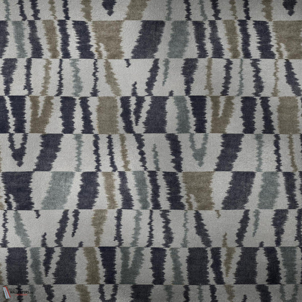 Bujlud wallpaper-Coordonne-Silver-Metallics-M2-Selected Wallpapers-Interiors