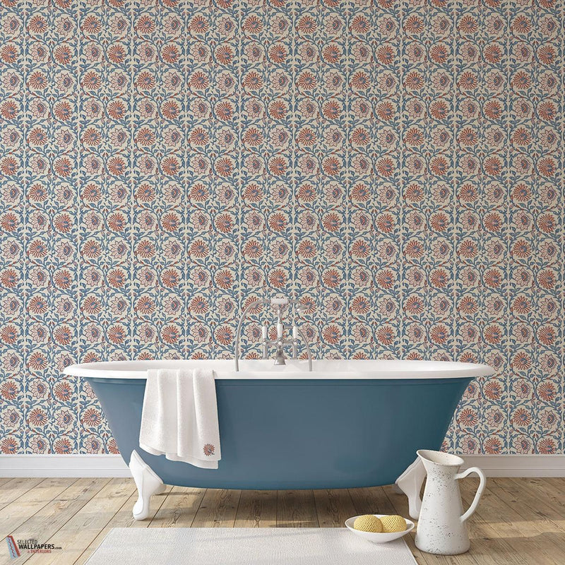 Cecily wallpaper by GP&J Baker