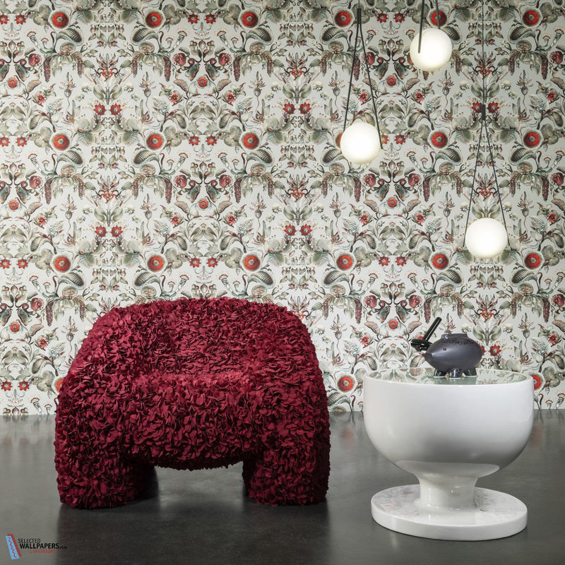 Coccinella Bella-Moooi-wallpaper-Selected-Wallpapers-Interiors