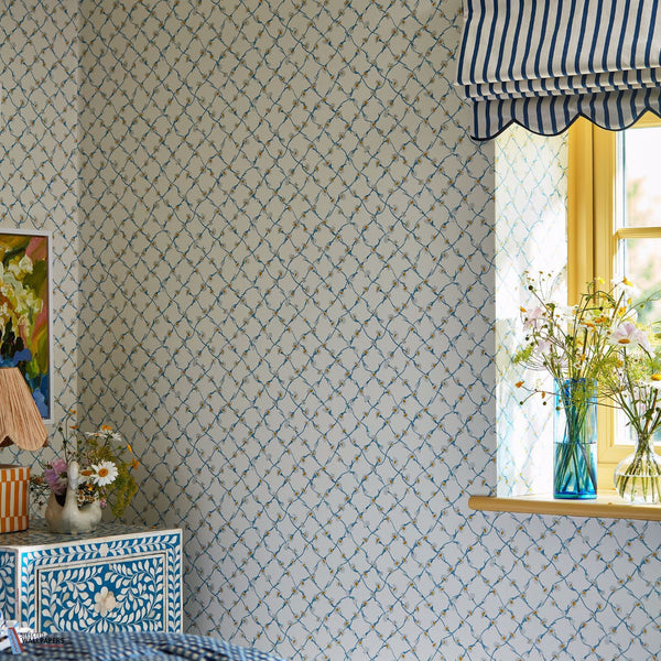 Daisy Trellis-Behang-Harlequin-Selected Wallpapers