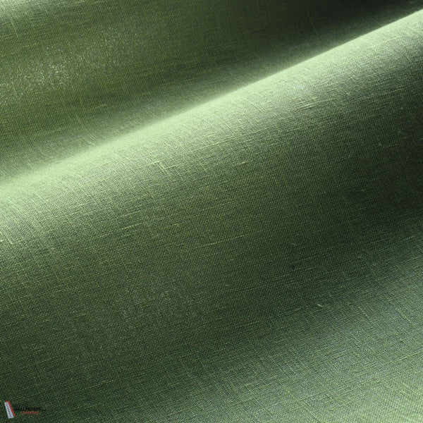 Elara Tapete-Casamance-Vert Mousse-Meter (M1)-Selected Wallpapers & Interiors