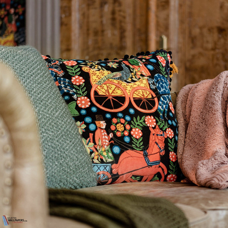 Fasnacht Kissen-Mind the Gap-Selected Interiors