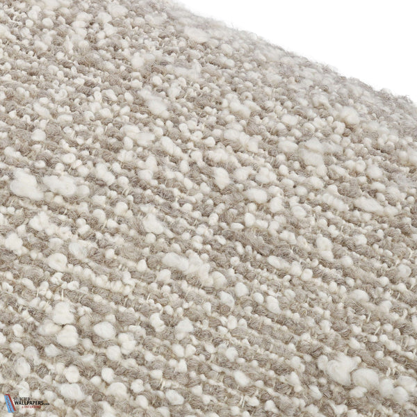 Foam Kussen-Kirkby Design-Selected Interiors