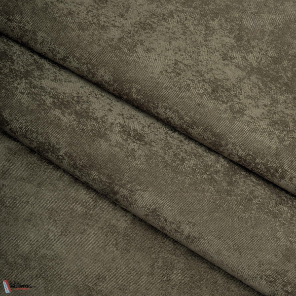 Garconniere-Elitis-wallpaper-Selected Wallpapers