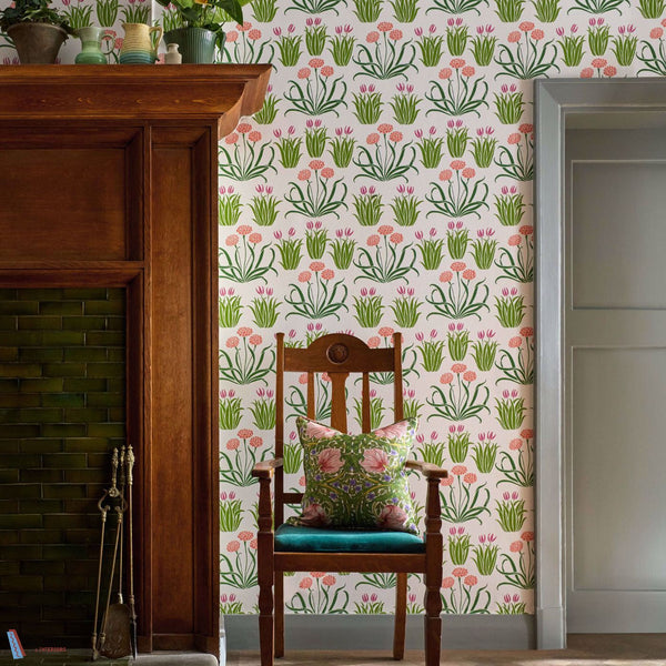 Glade-behang-Morris & Co-Selected-Wallpapers-Interiors