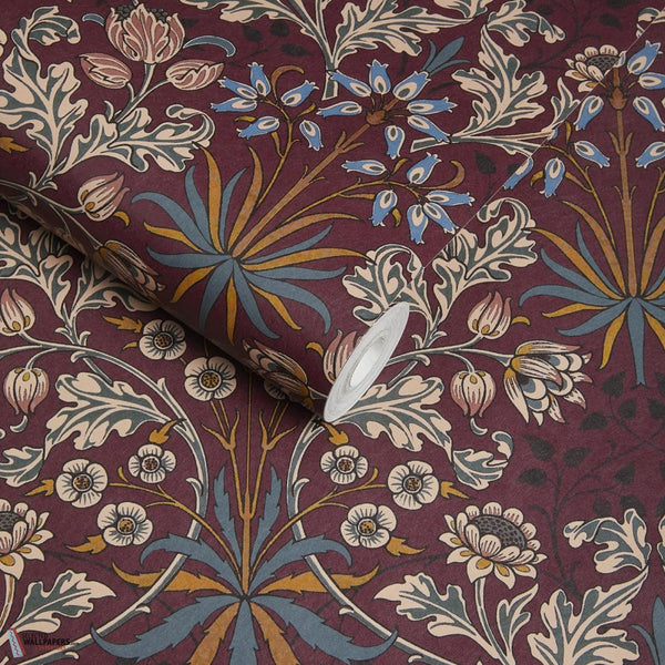 Hyacinth behang-House of Hackney-Selected-Wallpapers-Interiors