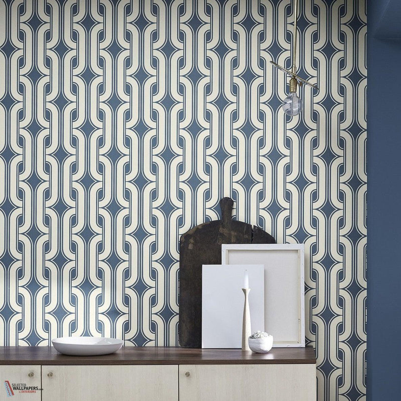 Lavaliers wallpaper by Little Greene