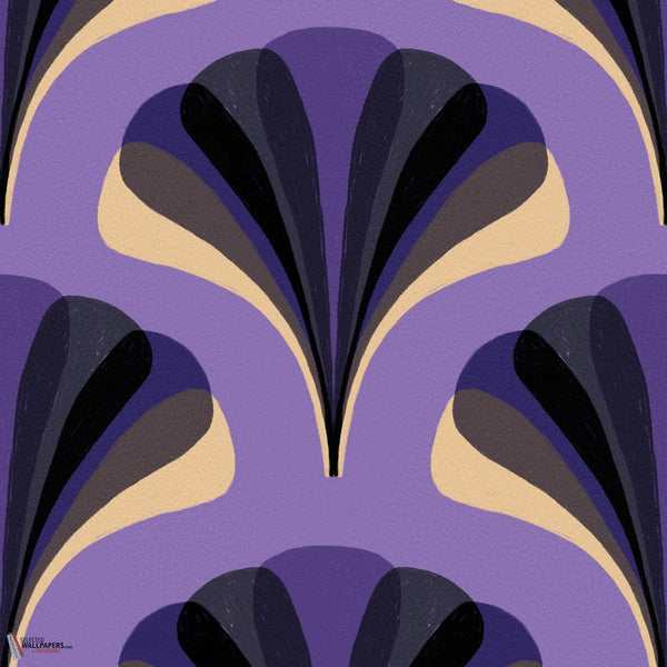 Mezzelune-Mind the Gap-wallpaper-Melanzane-300 cm (standaard)-Selected-Wallpapers-Interiors