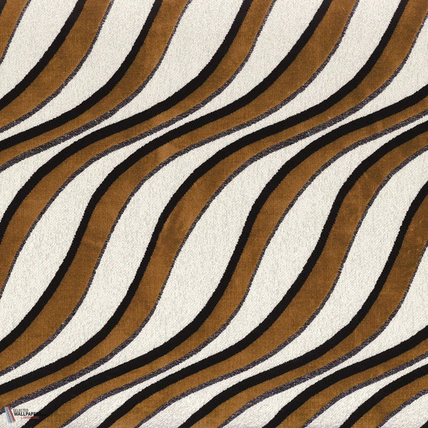 Moretta stof-Casamance-Marron-Meter (M1)-Selected-Wallpapers-Interiors