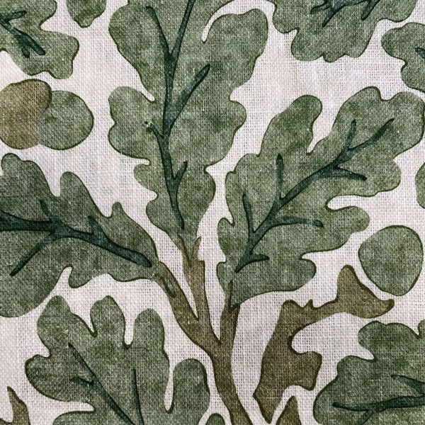 Oak stof-Morris & Co-Forest/Cream-Meter (M1)-226606-Selected Wallpapers