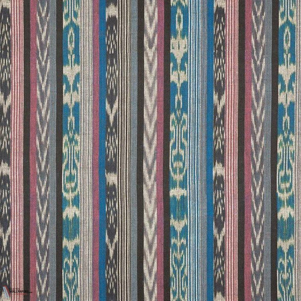Caprus behang-Pierre Frey-Lagon-Meter (M1)-Selected Wallpapers-Interiors