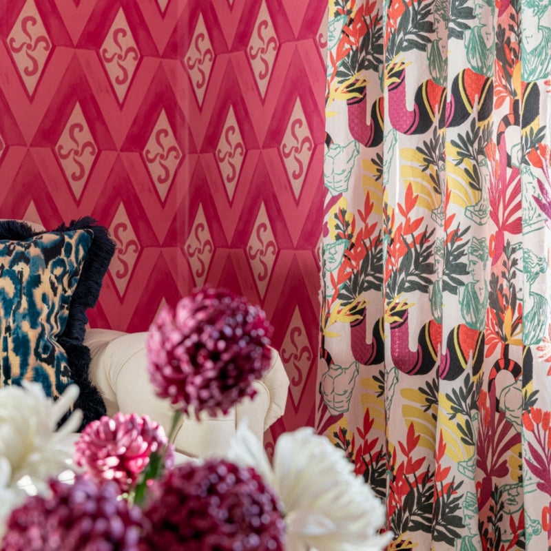 Statuario Tela-Mind the Gap-Telaf-Selected-Wallpapers-Interiors
