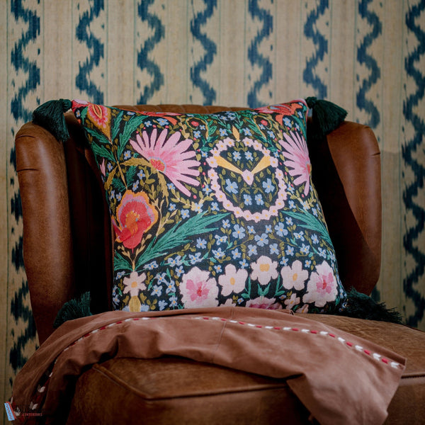 Susie Q Kussen-Kussen-Mind the Gap-Selected Interiors