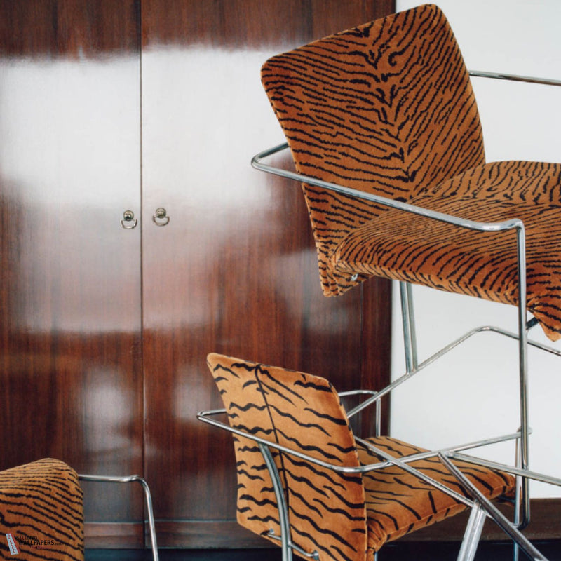 This Is The Tiger Speaking Stoff-Dedar-Selected-Wallpapers-Interiors