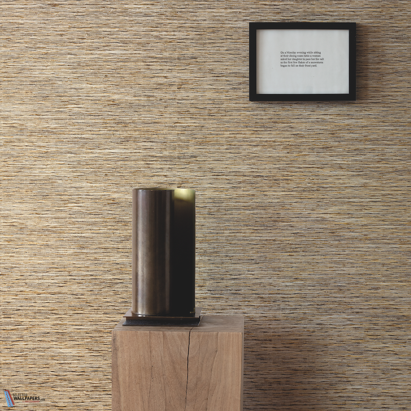 Triad wallpaper by Tissage Mahieu