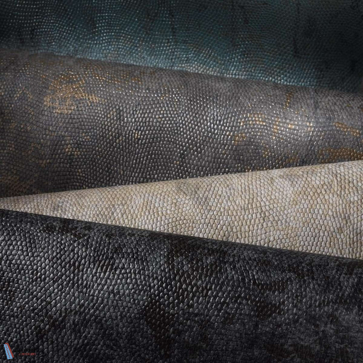 Vinyl Snakeskin-Phillip Jeffries-wallpaper-behang-Tapete-wallpaper-Selected Wallpapers