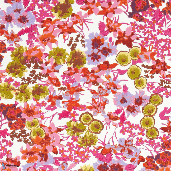 Wildflower Meadow-Behang-Tapete-Harlequin-Carnelian/Spinel/Pearl-Rol-113051-Selected Wallpapers