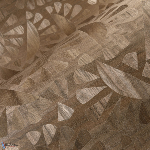 Woodblock Beetle Flora-Moooi-behang-Selected-Wallpapers-Interiors