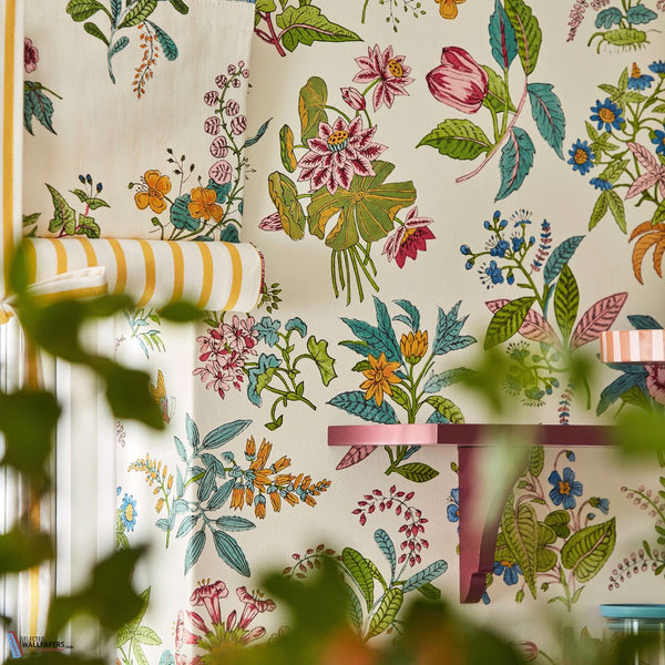 Woodland Floral-Behang-Harlequin-Selected Wallpapers