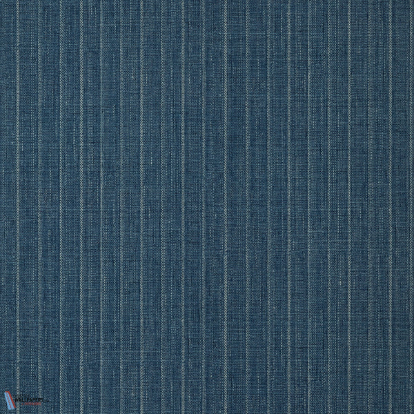 Woolston-Thibaut-Navy-Roll-Selected-Wallpapers-Interiors