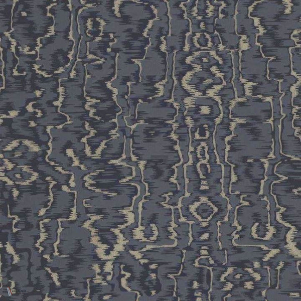 Avington wallpaper in Navy van 1838 wallcoverings